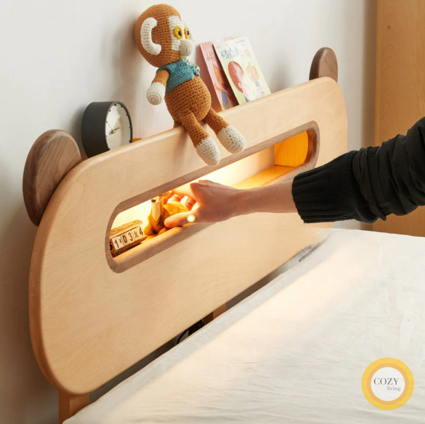 Alfred Bear night light bed