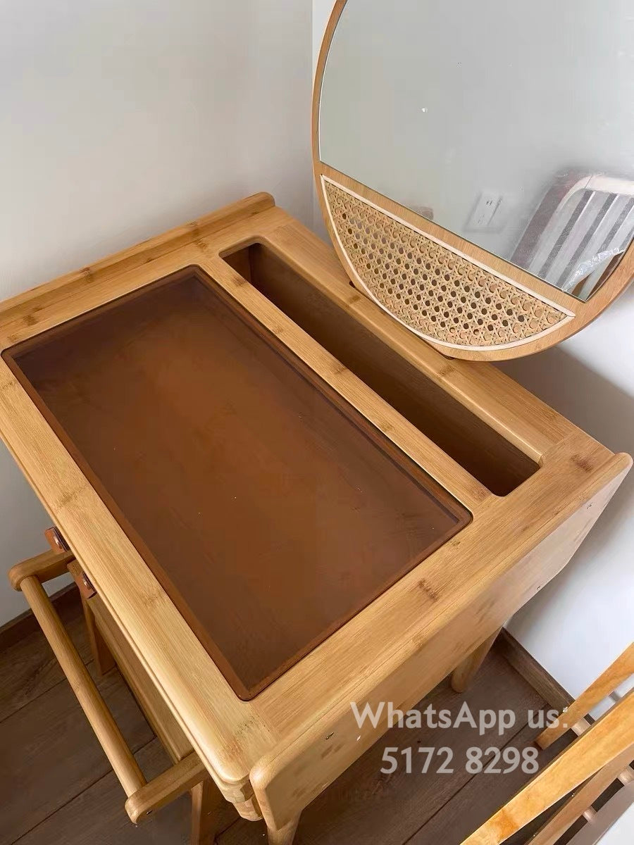 Solid wood dressing table D099