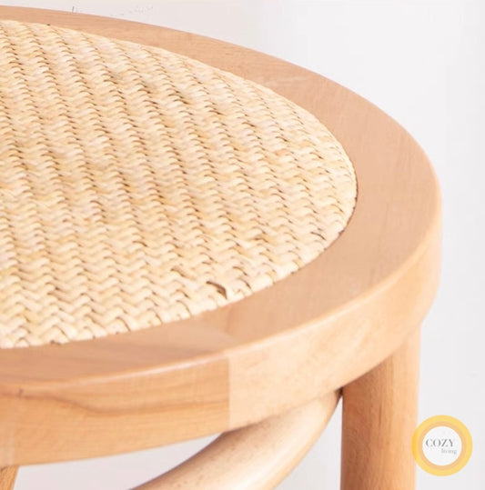 𝐋𝐘𝐑𝐈𝐂 藤編椅