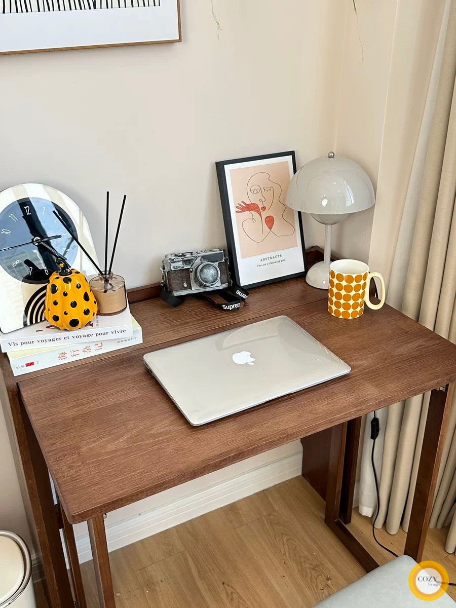 ๐๐๐๐ desk