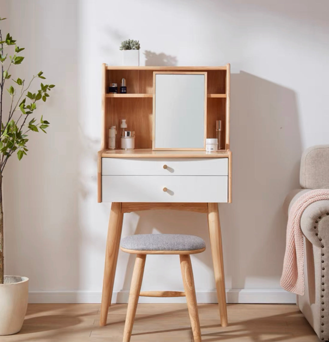 Solid wood dressing table D071