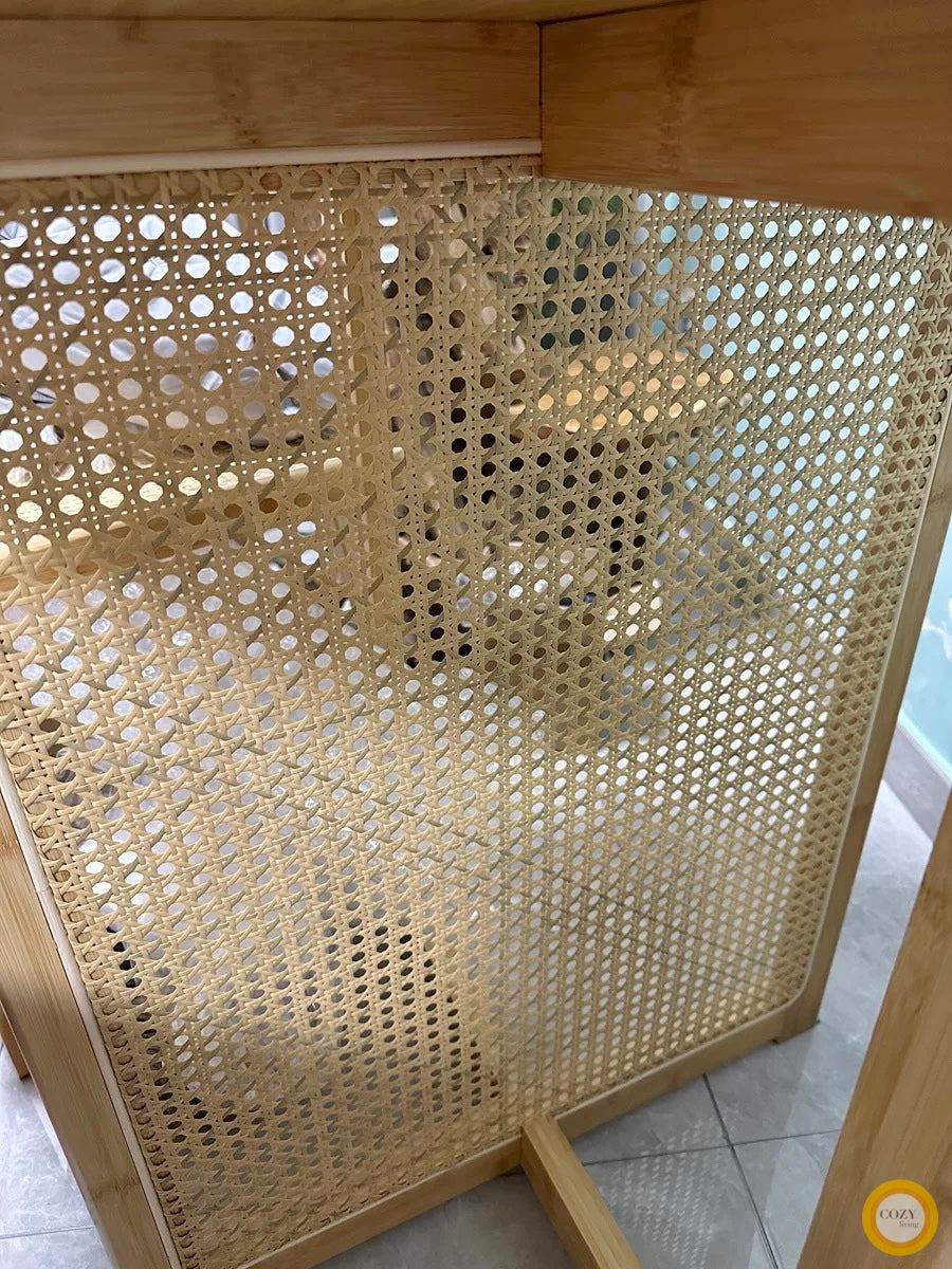 rattan bar