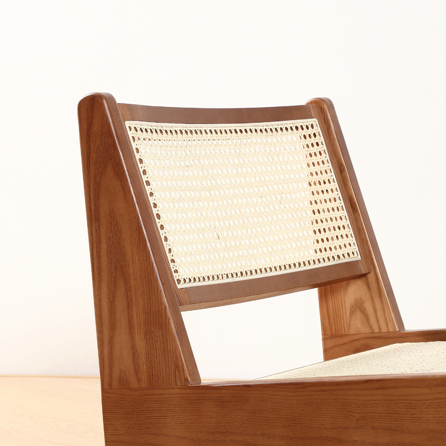 Decrescendo handmade rattan armchair
