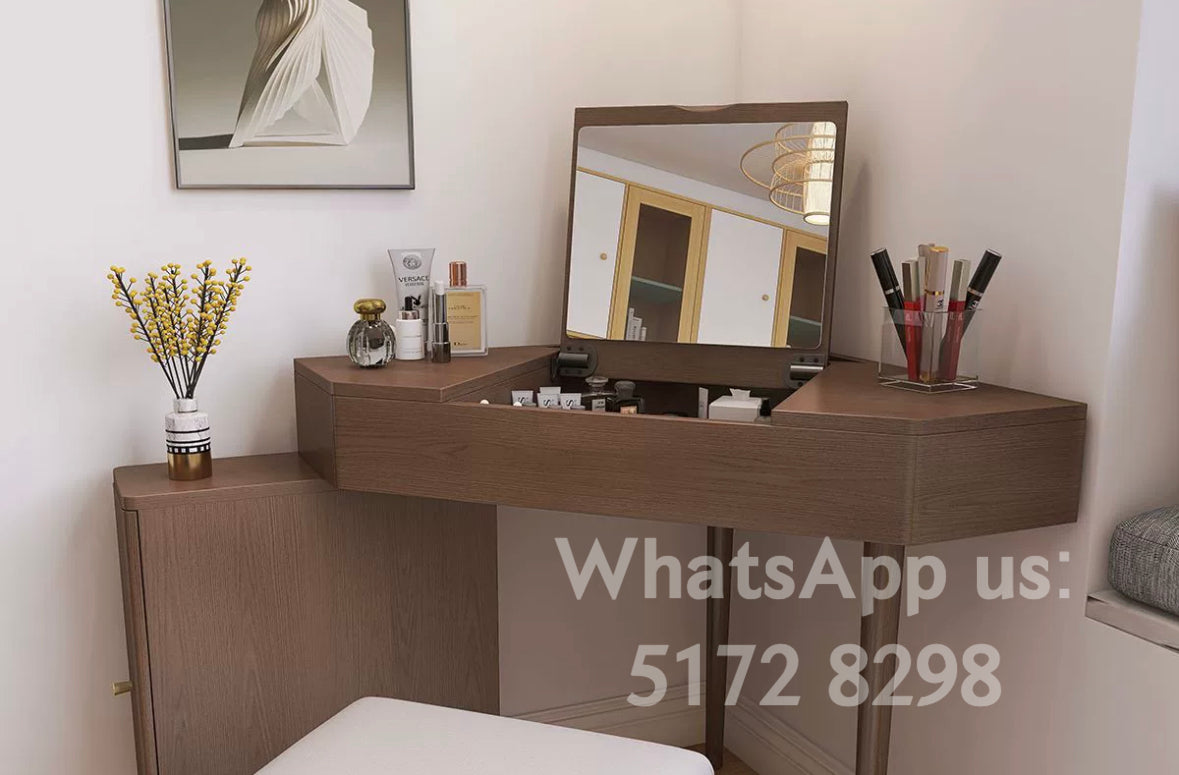 Solid wood dressing table D050 