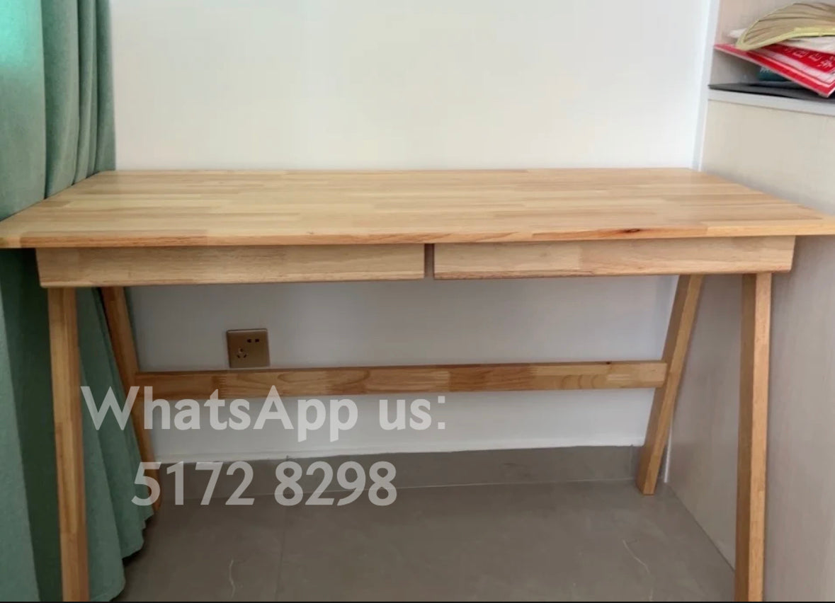 𝐘𝟎𝟖𝟕 North American Oak Desk 