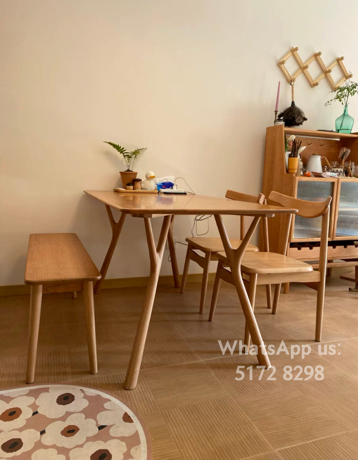 T088 dining table