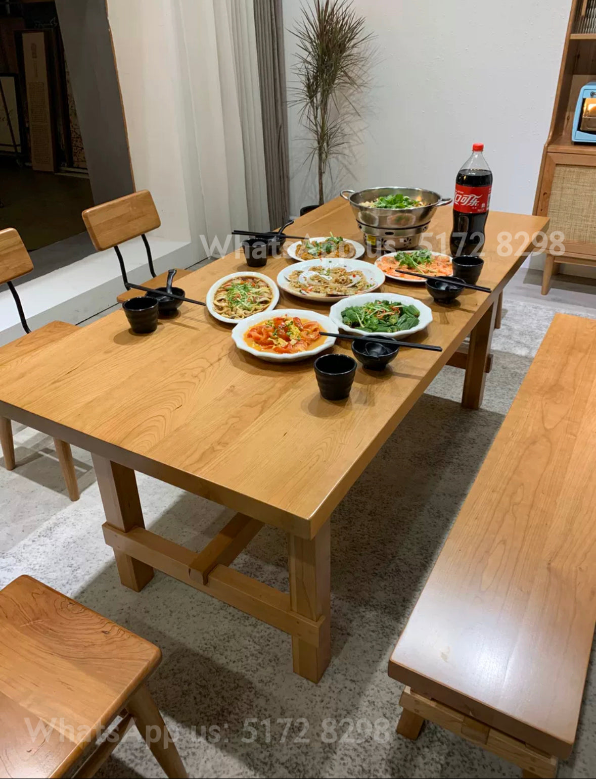 T028 dining table