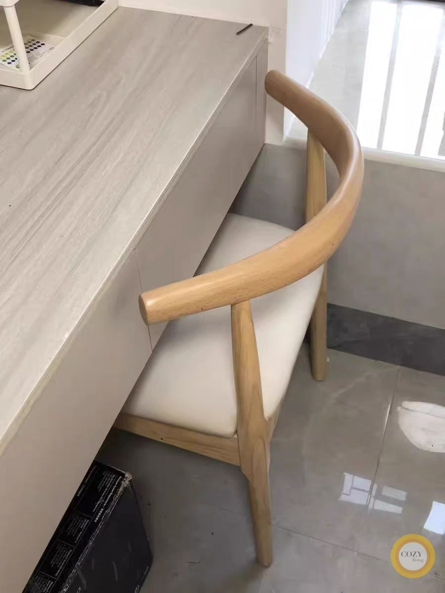horn chair 