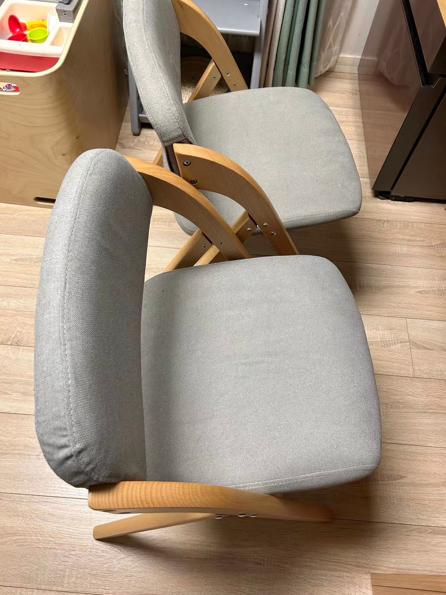 folding chair 2 