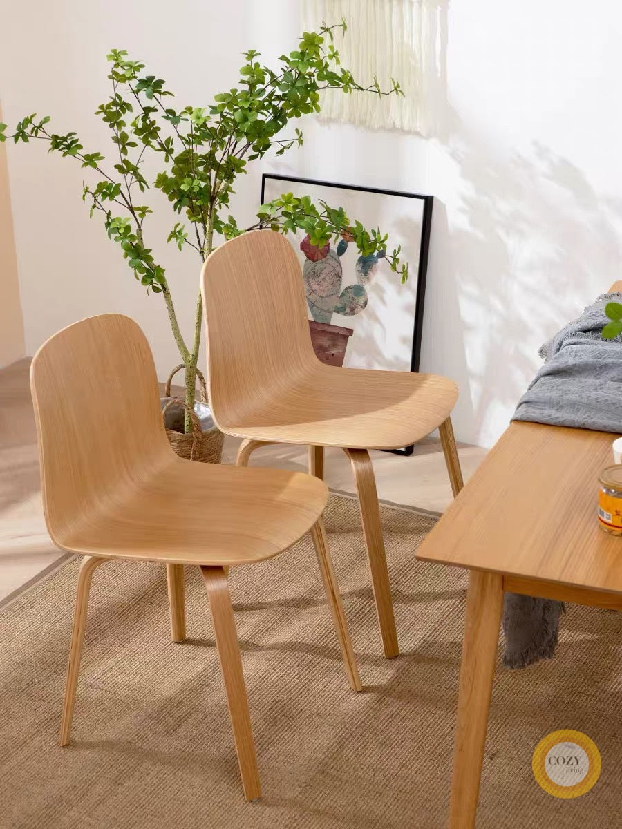 4 dining chairs 
