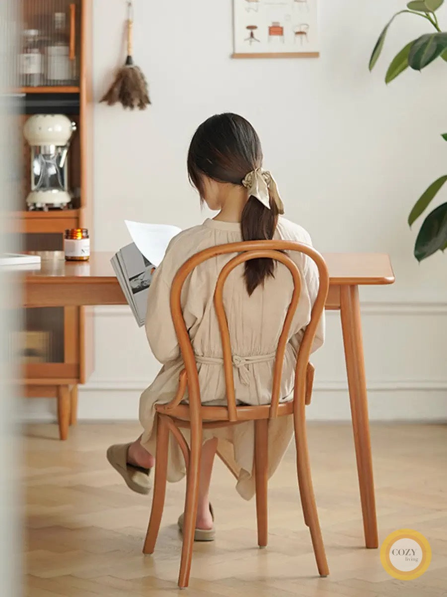 8 French dining chairs 