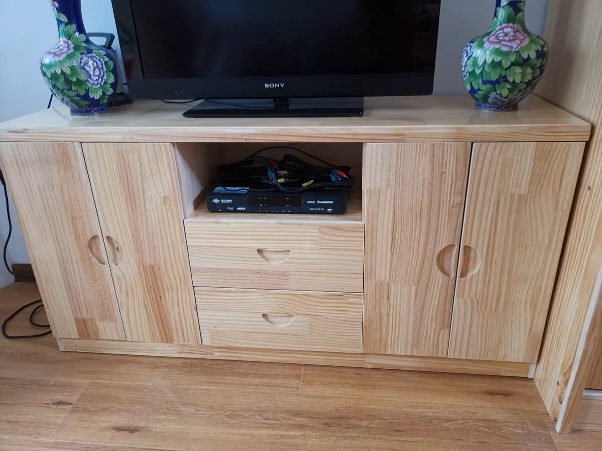 𝐙𝟎𝟓𝟓 Solid pine tall TV cabinet𝐭𝐯 𝐜𝐚𝐛𝐢𝐧𝐞𝐭 